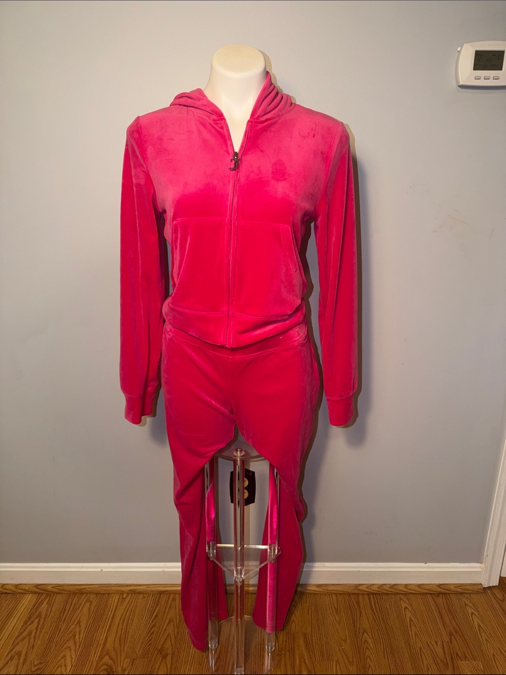 Juicy Couture Ladies two Piece Y2K Bling Velour Tracksuit. Medium.